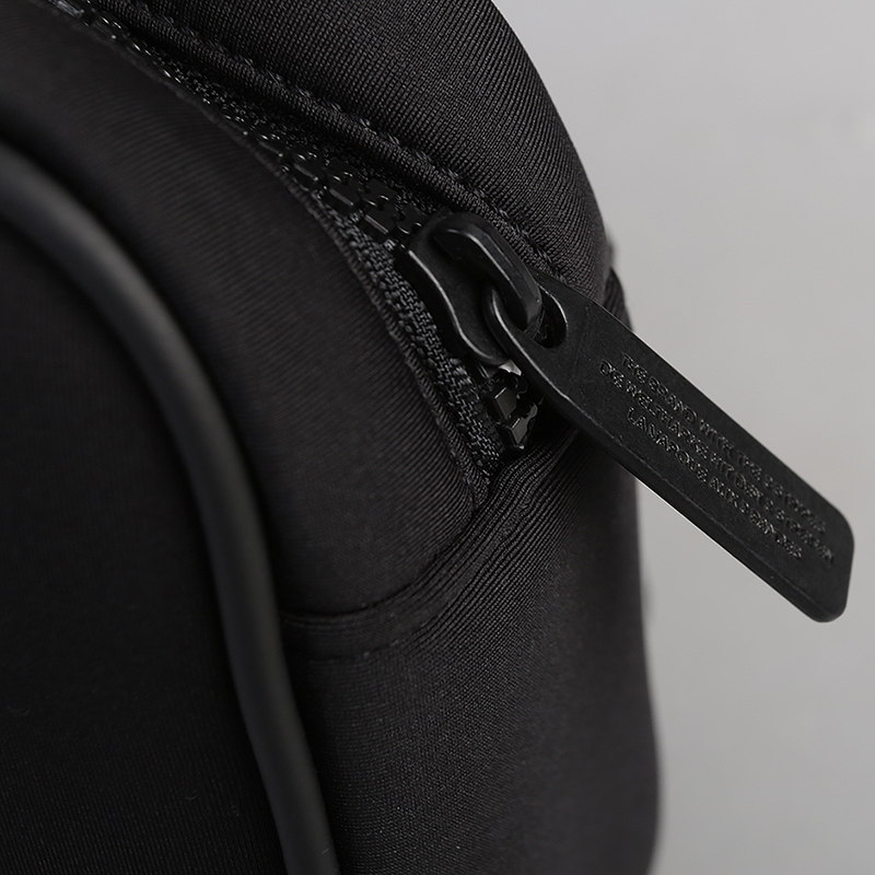  черная сумка adidas NMD Cross Body BR4668 - цена, описание, фото 3